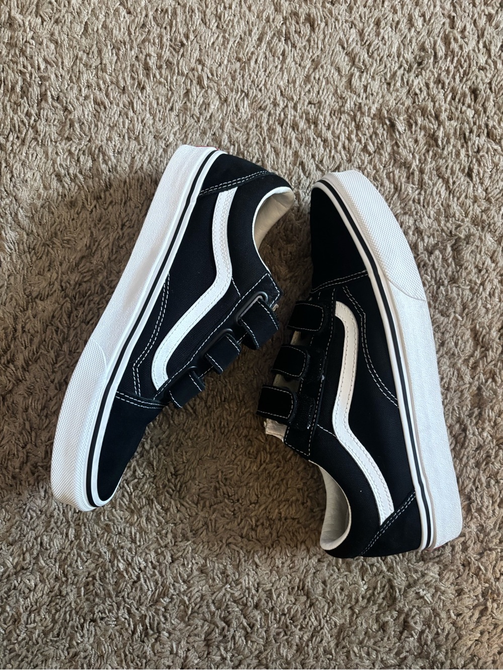 VANS BLACK & WHITE WITH VELCRO, UNISEX, size M8/W9.5 - Picture 5 of 9